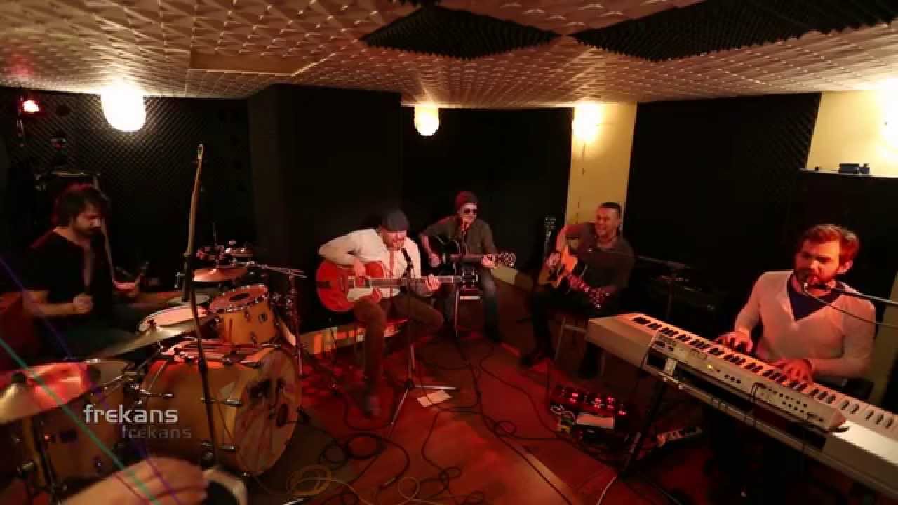 Yüksek Sadakat - Seninle (Frekans Canlı Performans)
