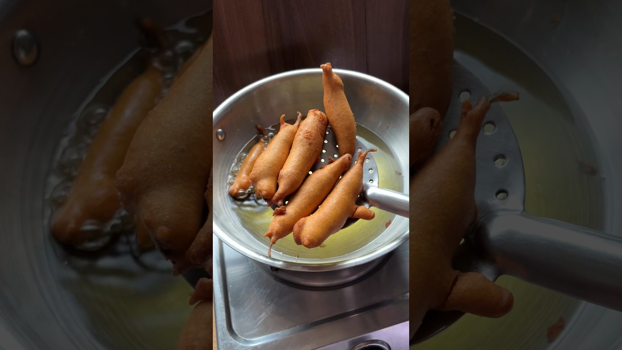 Masala Mirchi Bhajiya | Masala Stuffed Mirchi Pakoda Recipe | How To Make Mirchi Bhajiya At Home