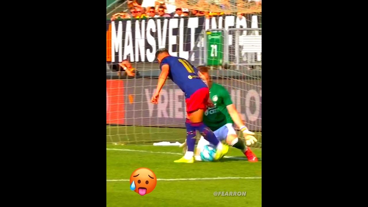 Antony Crazy Moments in Football 🤯