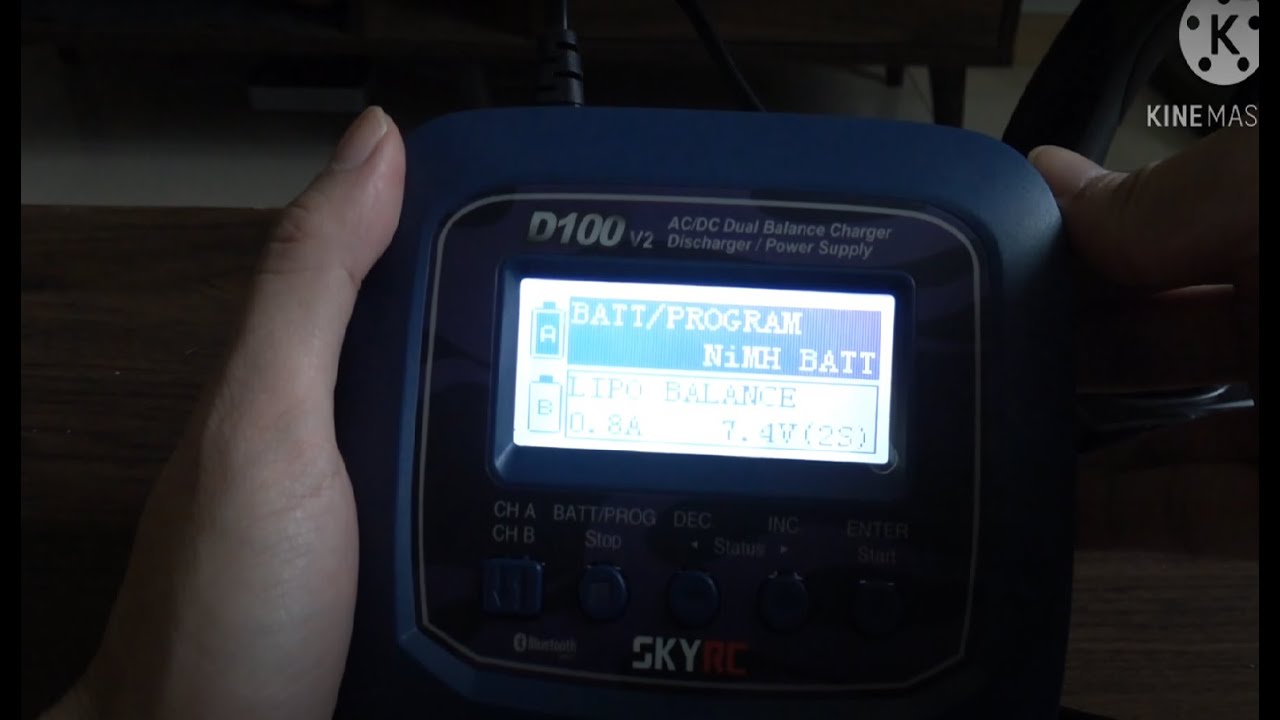 Quick Look SkyRC D100 V2 Charger + Maxxtrax Lipo Batteries
