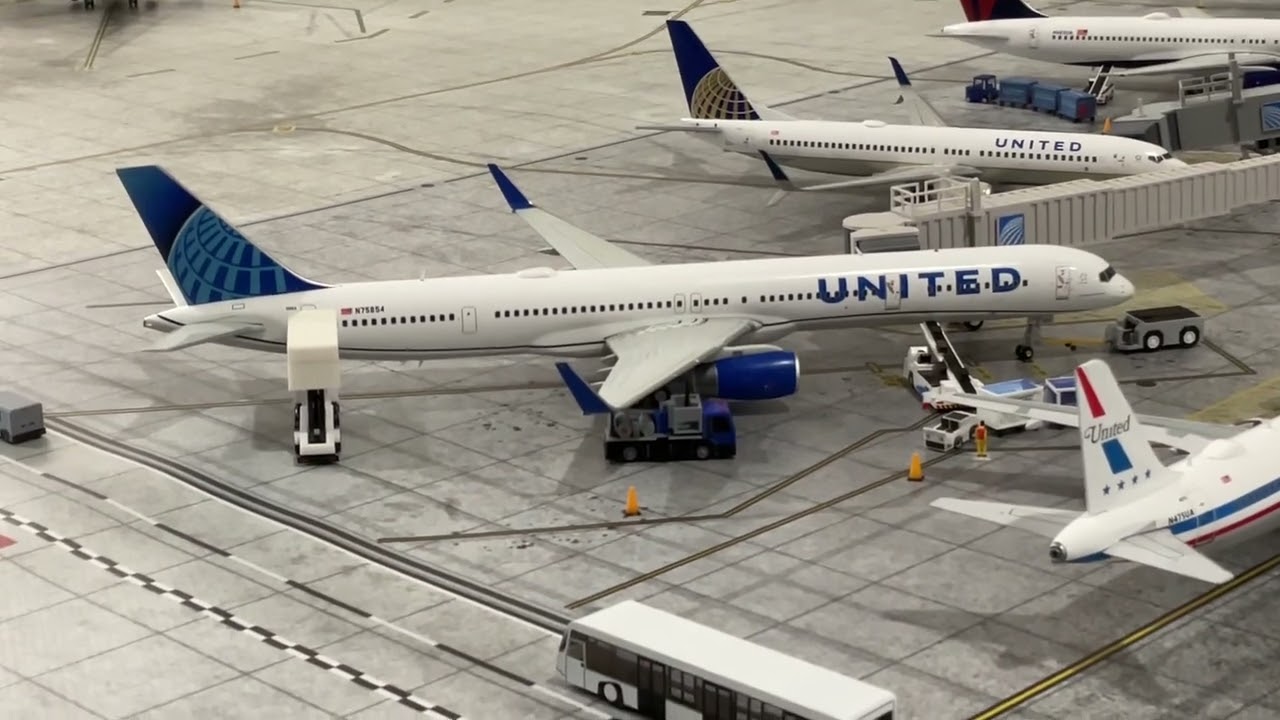 1:200 Airport San Diego Terminal 2 11/17/24