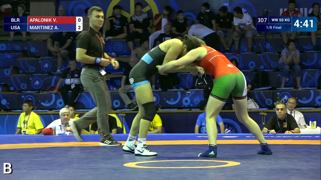 1/8 WW - 50 kg: V. APALONIK (BLR) v. A. MARTINEZ (USA)