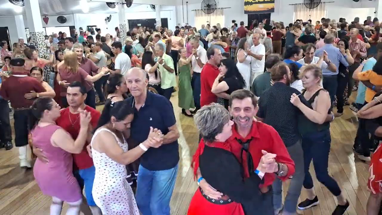 Domingueira super animada no Rancho Alegre em Laranjeiras do Sul no Paraná(com marcos e margarida)