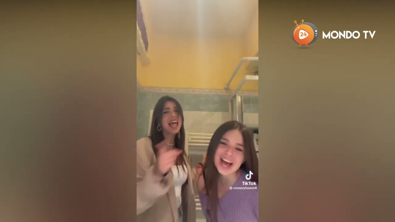 Cosmary con Aisha e Crytical canta Senza chiedere permesso di Alex - MondoTV24.IT