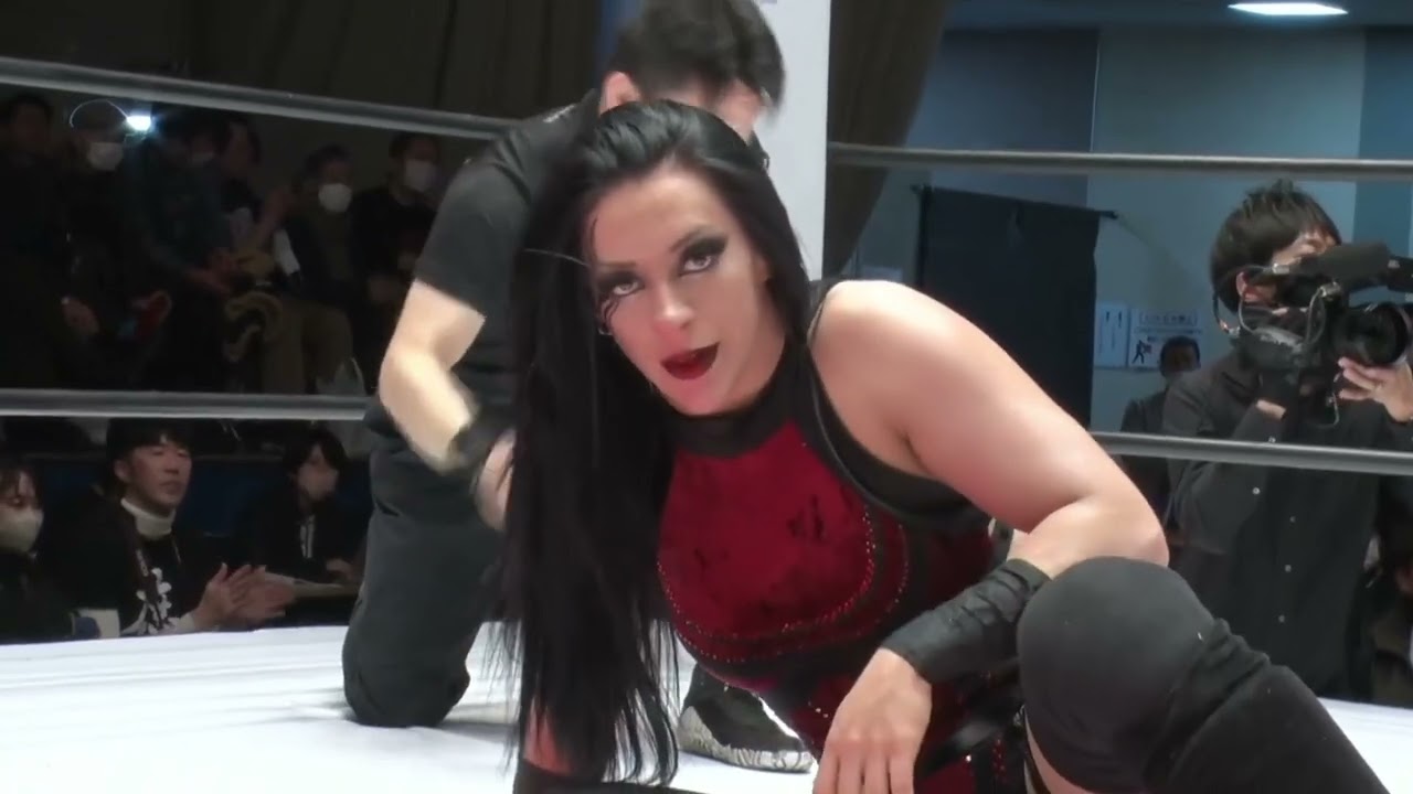 Giulia vs Stephanie Vaquer - STRONG Title Match (2024) (Music Video)