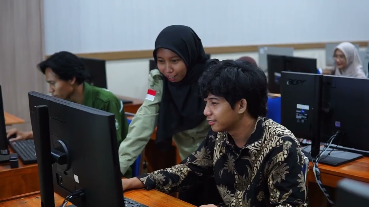 Lab A  Pendidikan Geografi FKIP UNS