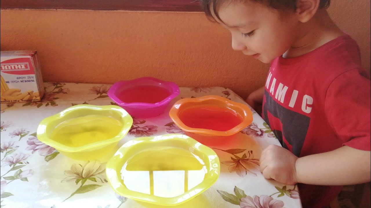 #cooking Making Jelly 🍌🍓🍧 |Δροσερό Ζελέ Φράουλα και Βάνανα