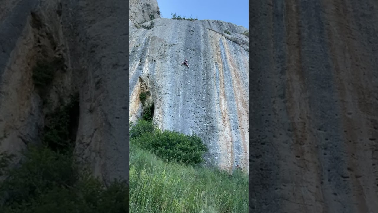 La Femme Blanche 8a+ Ceüse
