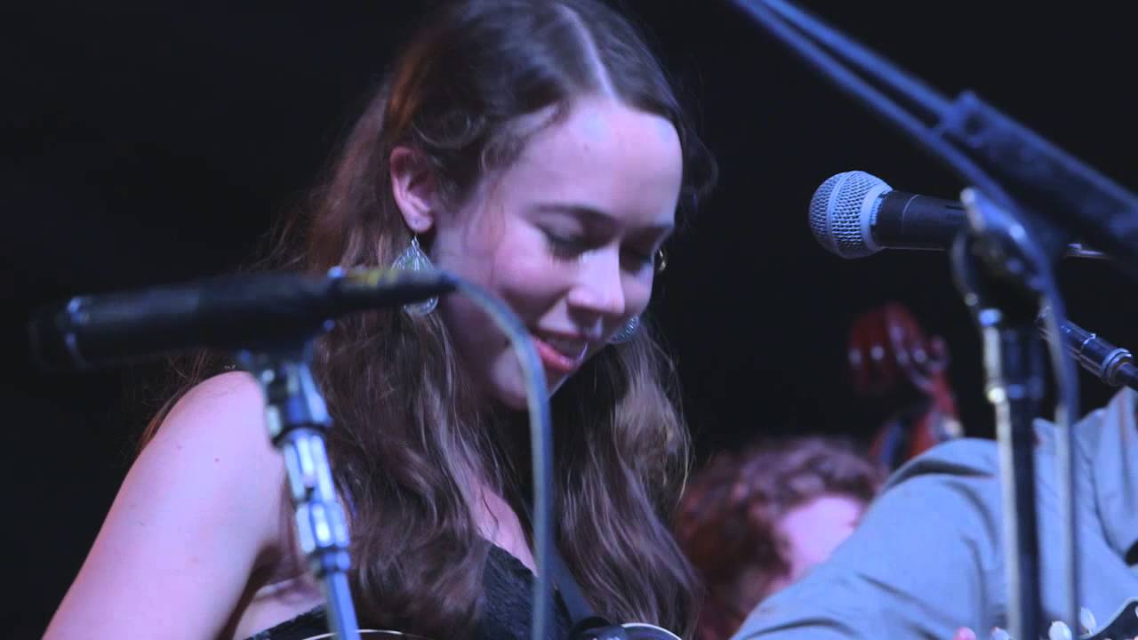 Bonnaroo 2014: Sarah Jarosz - 