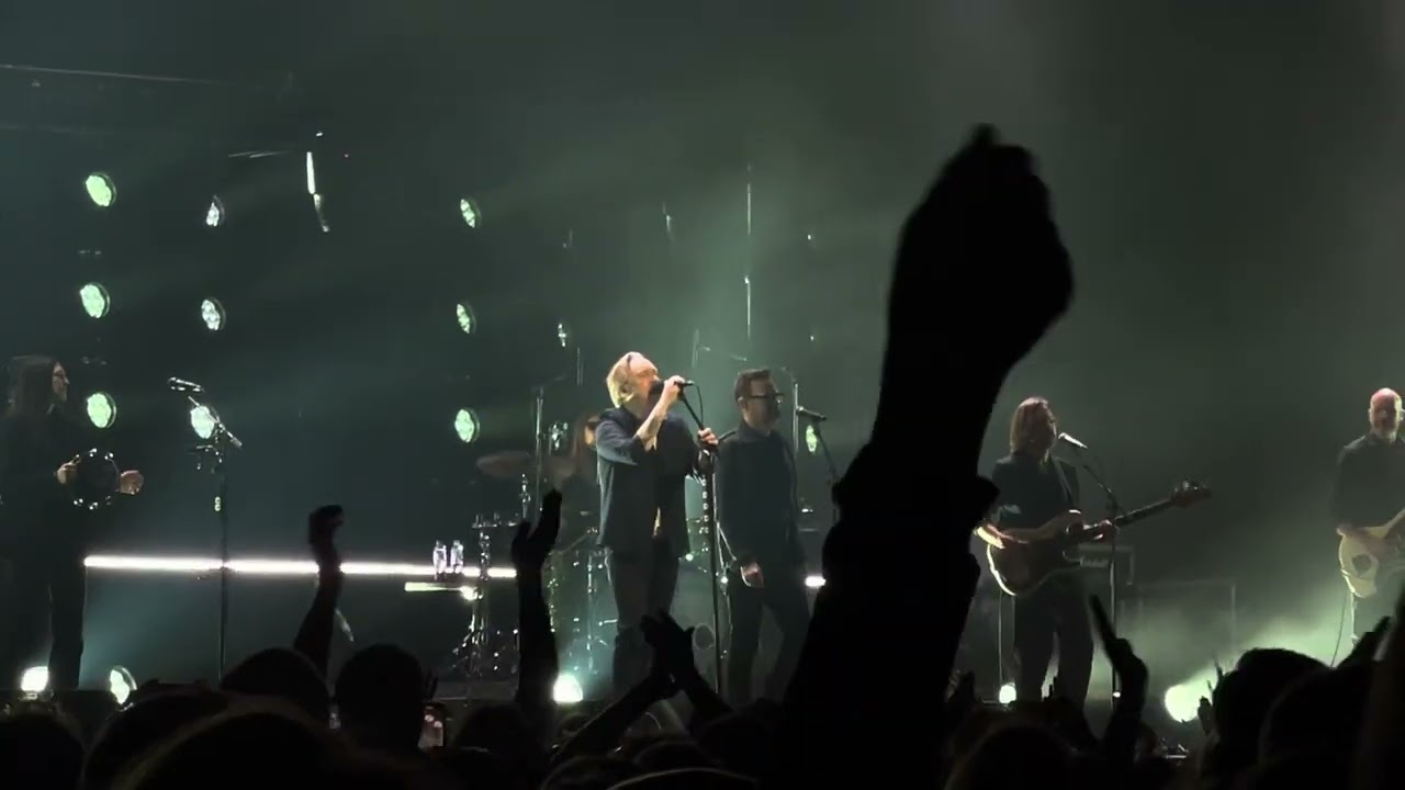 Lars Winnerbäck with Jocke Berg - Vår Tid (Live @ Globen, Stockholm 2023)