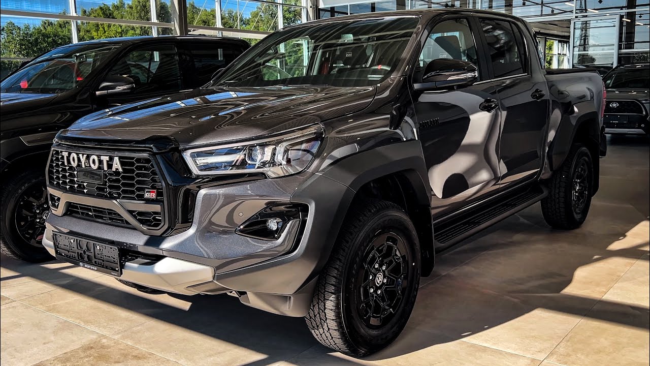 TOYOTA HILUX GR SPORT 2025
