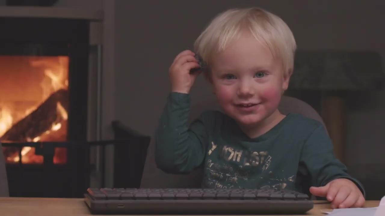 Keyboard with Oscar