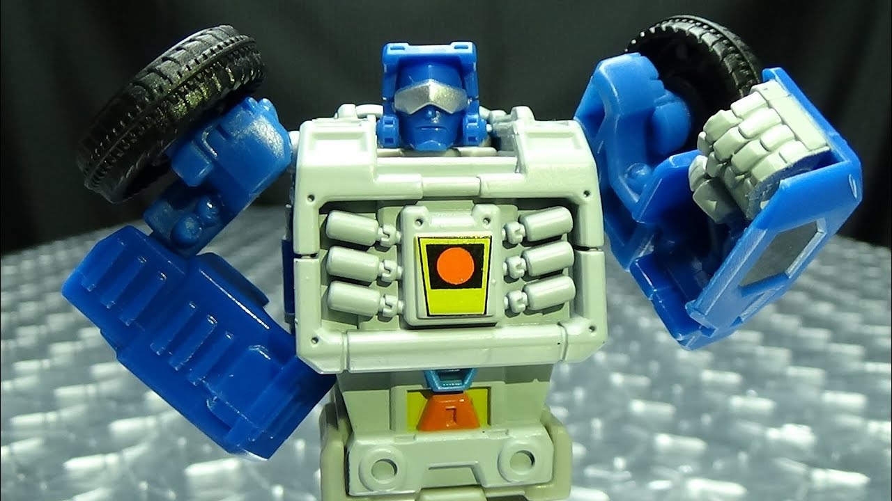Power of the Primes Legends BEACHCOMBER: EmGo's Transformers Reviews N' Stuff