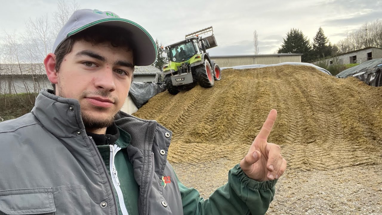 On déplace un silo de maïs !!! 🌽 Je vous explique pourquoi !! 🤠🐄