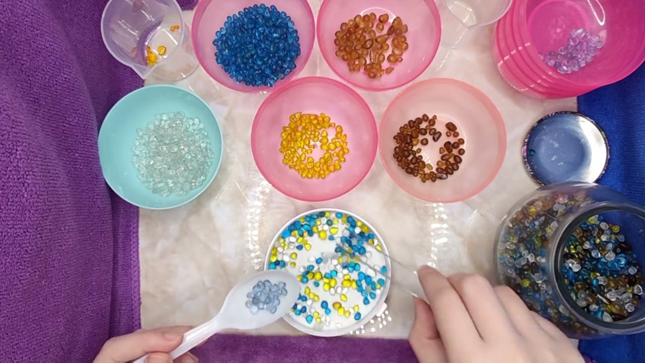 [ASMR] Classify colorful small objects/stones/glazed/ceramic balls/gravel into plastic boxes