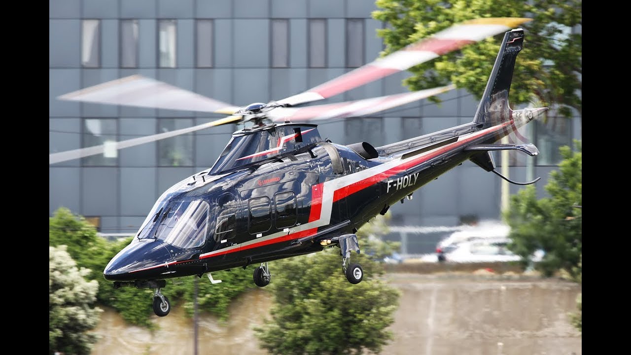 VIP Agusta Leonardo AW109 landing at Paris Issy les Moulineaux Heliport _ hélicoptère