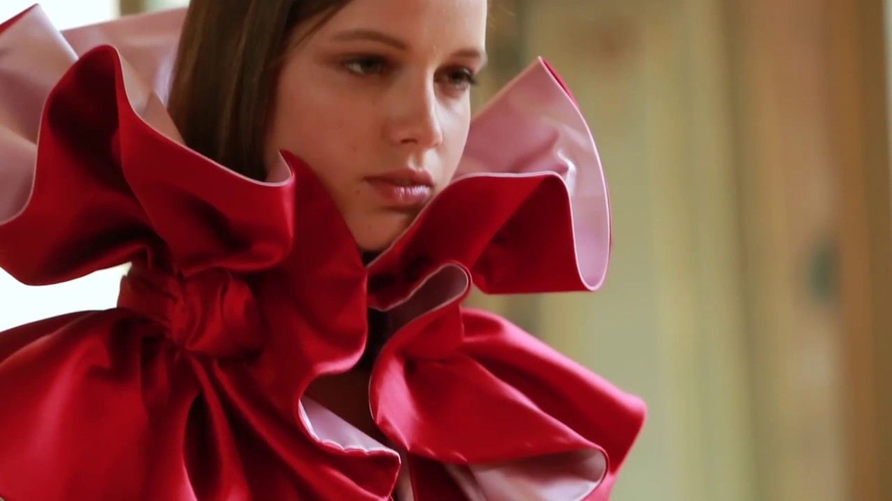 Alexis Mabille Haute Couture Fall-Winter 2017/2018