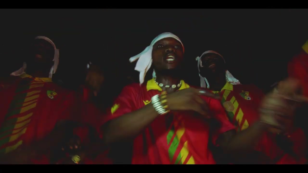 Team &Agrave; la Banane Succ&egrave;s_Cadastre (clip officiel)