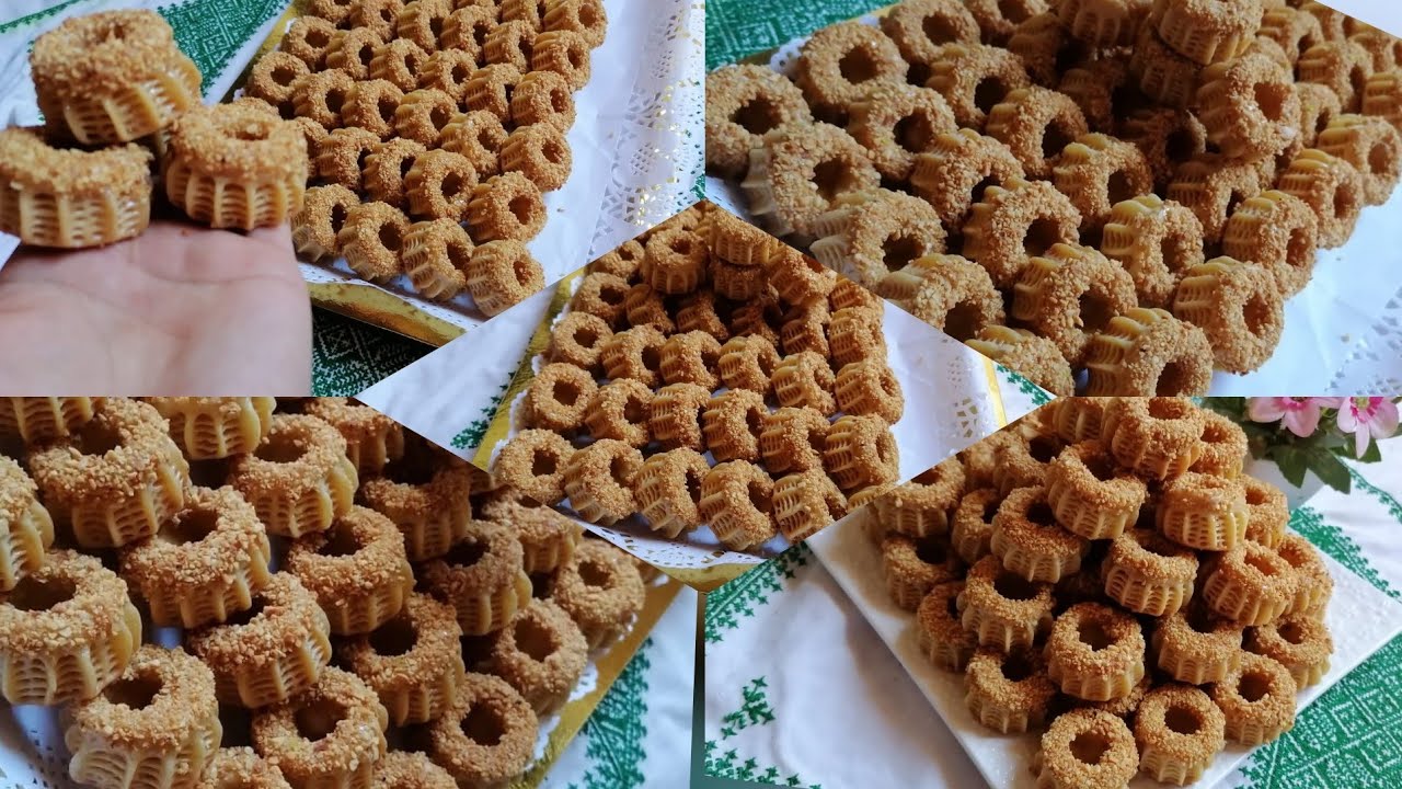 كعك رباطي  باللوز .