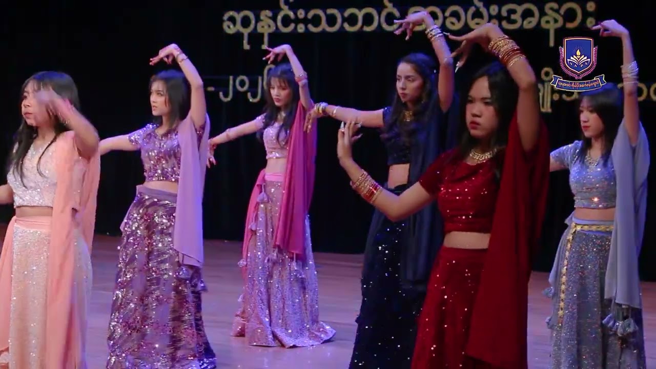 (Indian Song) Grade-11 မှ ကျောင်းသူလေးများ