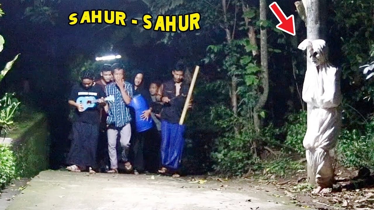 Sahur Sahur ! Prank Pocong Terlucu Dibulan Puasa - dijamin Ngakak🤣