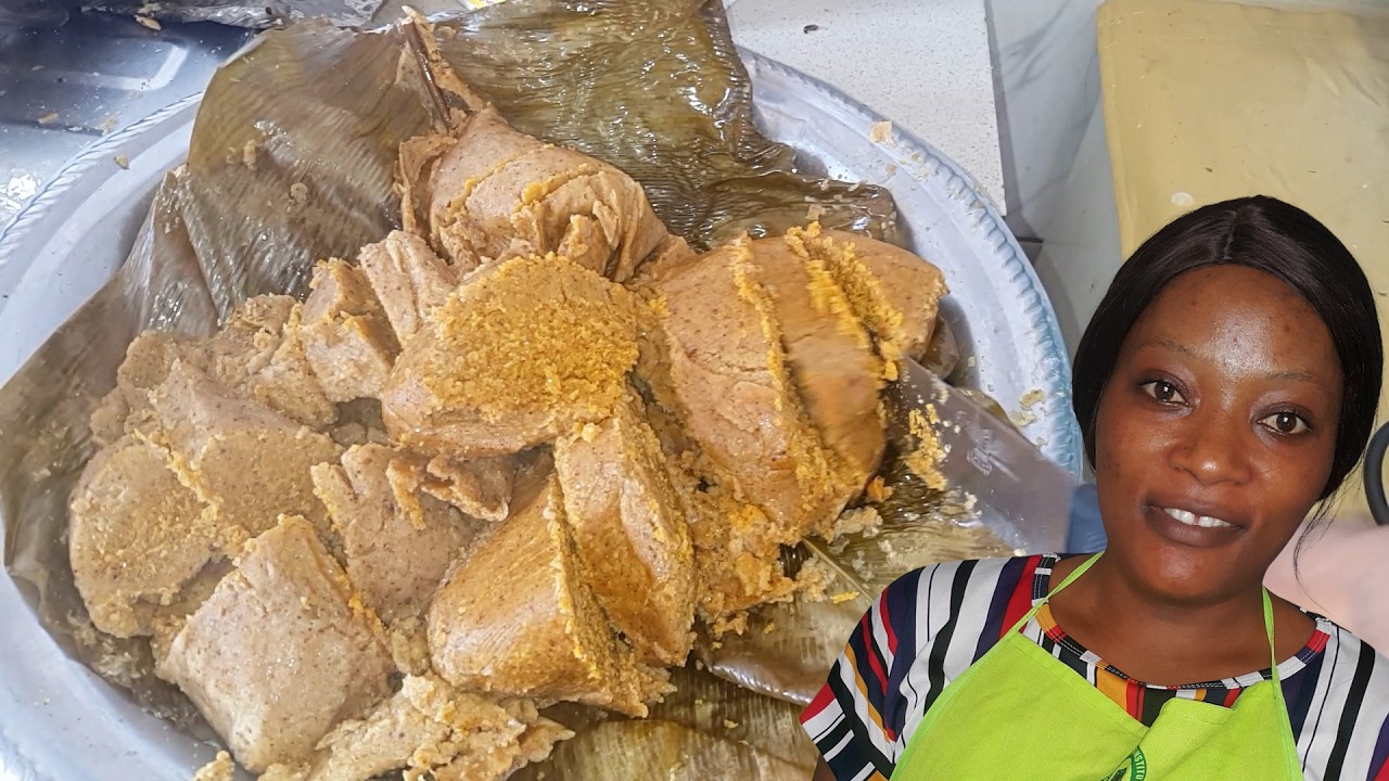 Recette D'Ekomba Ou Gâteau De  Maïs Aux Arachides grillé