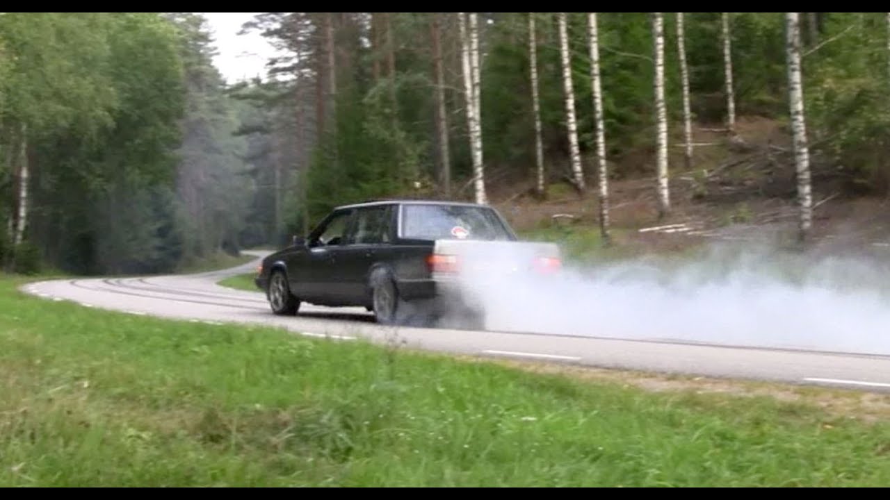 En halvsnabb Volvo 740 T5