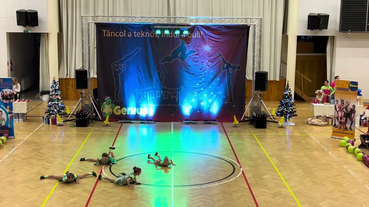Táncoló Talpak - Children kisformáció