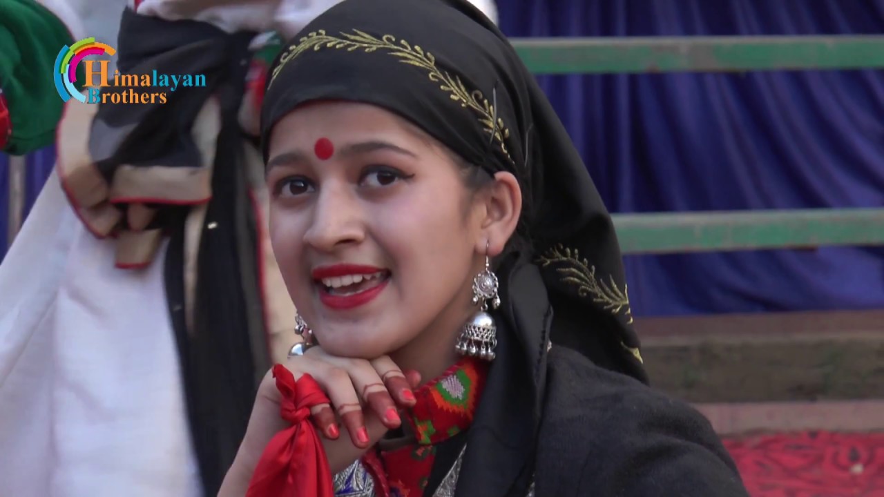 PAHARI DANCE BY:- GLORY INTERNATIONAL PUBLIC SCHOOL ROHRU IN U19 GIRLS ZONAL TOURNAMENT ROHRU