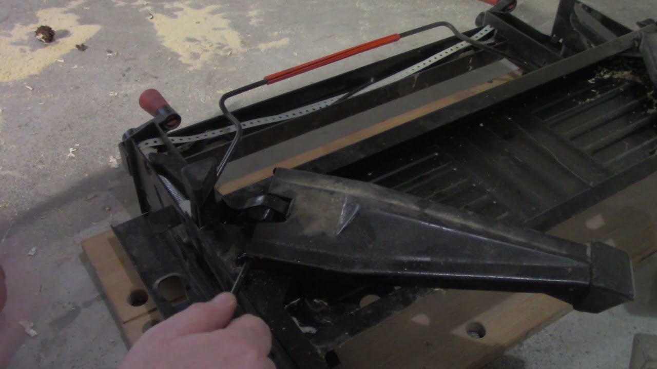 Замена/ремонт фиксатора ножки верстака Black and Decker Workmate