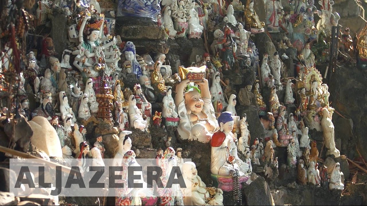 Hong Kong's statues of worship