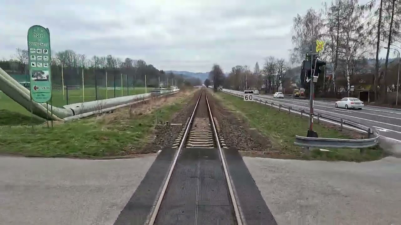 Svoboda nad Úpou - Trutnov hlavní nádraží
