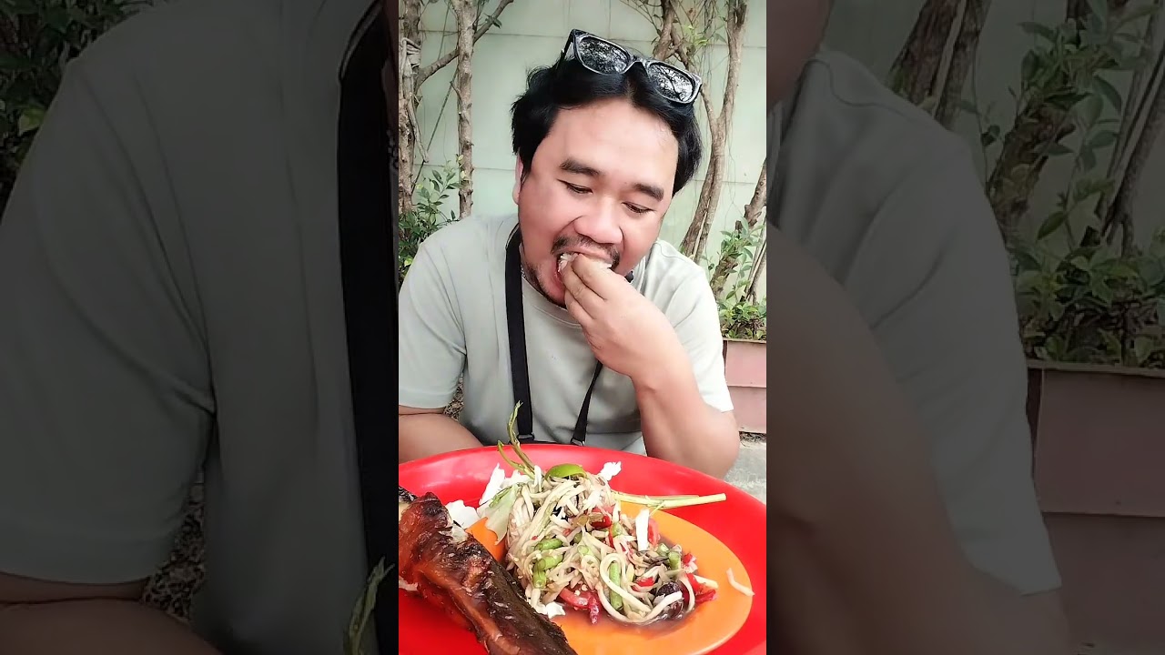 បាយ/ដំណើប/ជាមួយ/បុកល្ហុង/ត្រី/អណ្ដែង/////