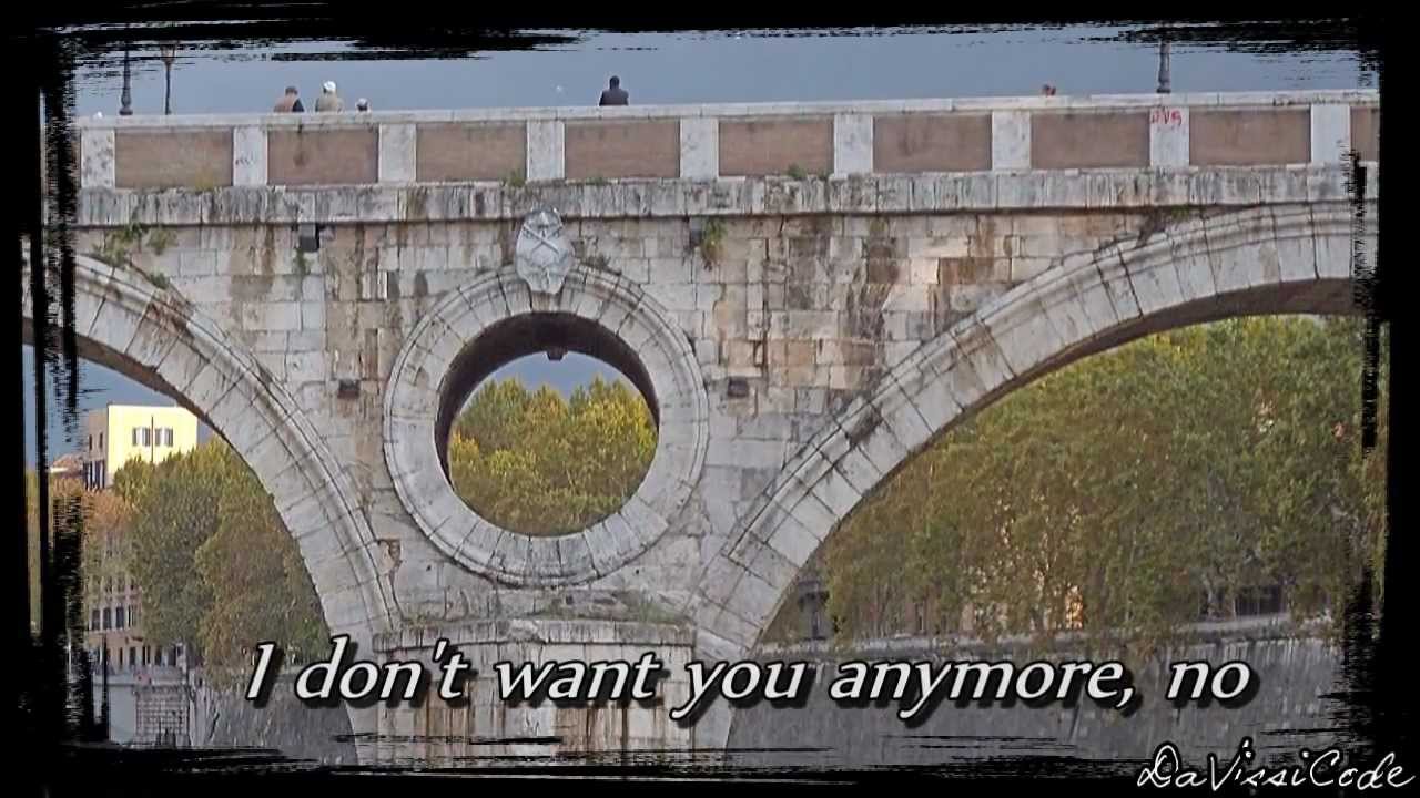 Alessandra Amoroso - Mi Sei Venuto A Cercare Tu (with English Subtitles)(HD)