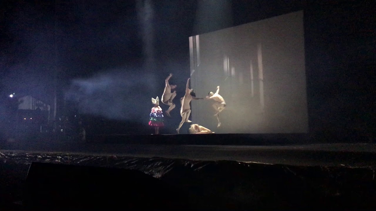 Sia - The Greatest & Concert Closer [Live Melbourne 30th November 2017]