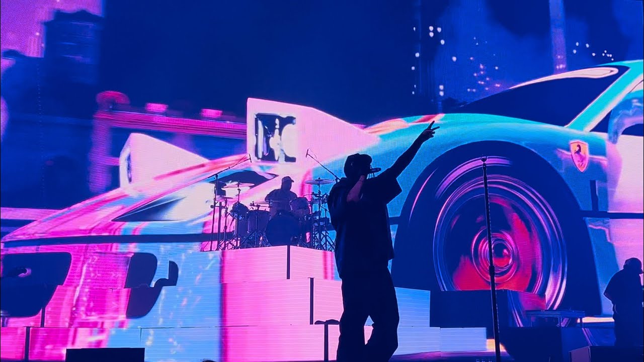 Chase Atlantic - Slow Down (Live Berlin 2025)