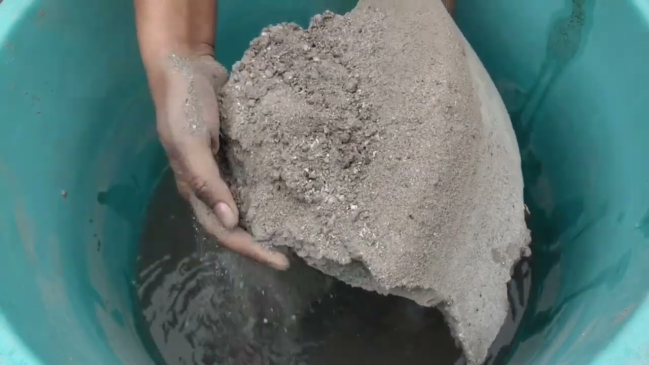 Gritty sand cement crumbling in water 💦 SA ASMR