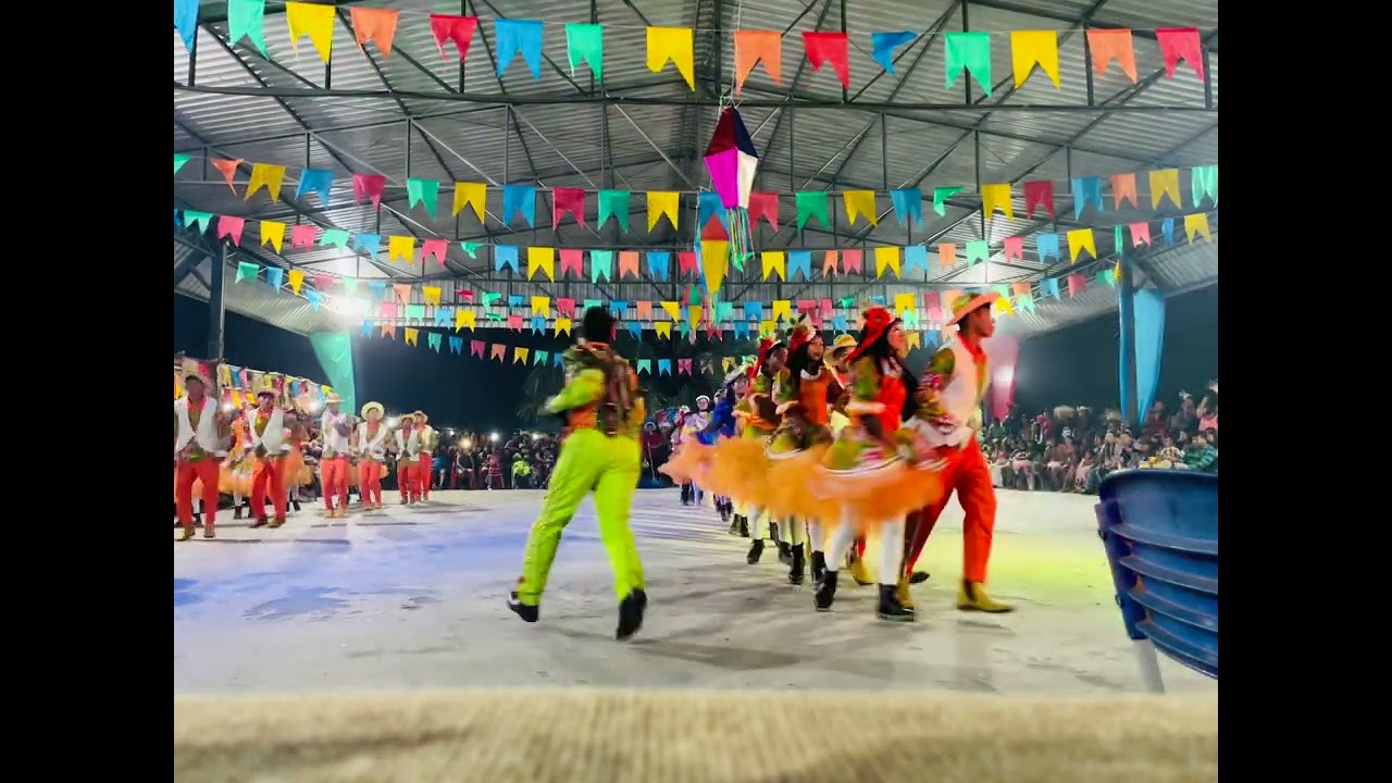 Apresentação de Junina Busca-Pé 🤠🥳🎉