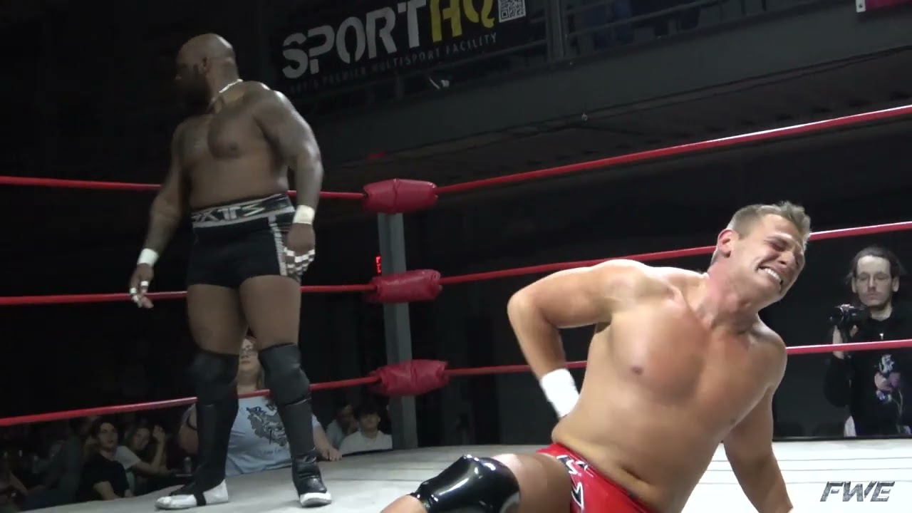 FWE Full Throttle: Chase Emery vs O'Shay Edwards