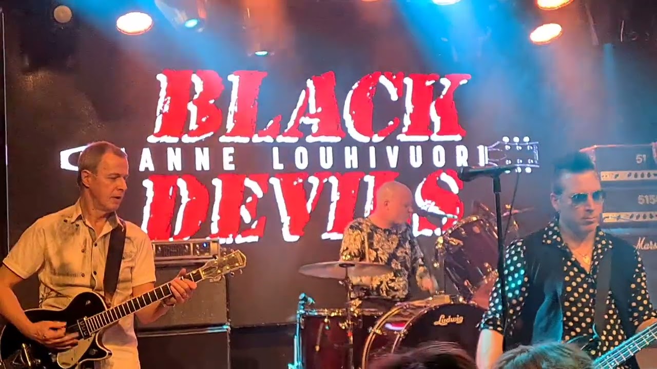Black Devils featuring Janne Louhivuori  - Keep on Knocking, live at the Rocks 25.3.2023