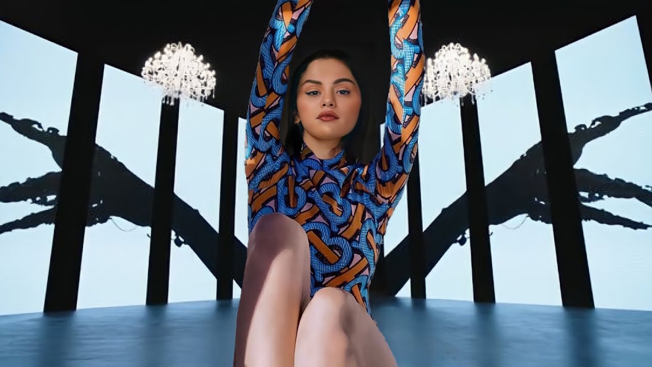 Selena Gomez - Hurts So Good (ft. Shawn Mendes)