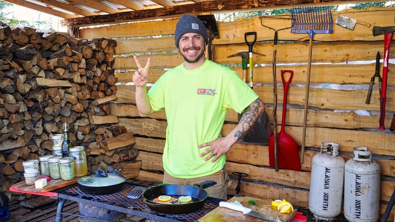Easy and Delicious Camping Recipes | Cooking with Cast Iron