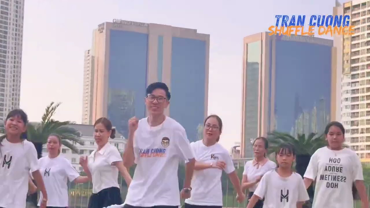 PHỐ HOA LỆ SHUFFLE DANCE - TRẦN CƯỜNG & NHỮNG NGƯỜI BẠN TUYỆT VỜI