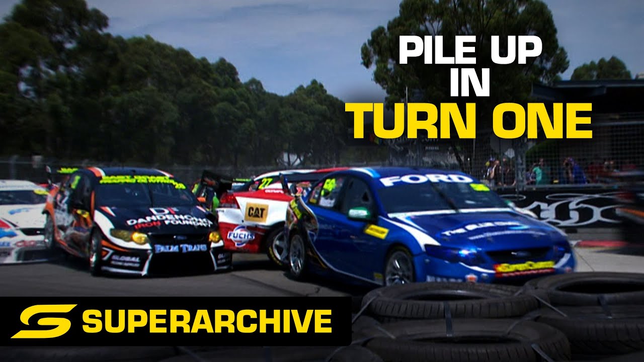 Race 17 - Sydney Olympic Park [Full Race - SuperArchive] | 2012 Dunlop V8 Supercar Series