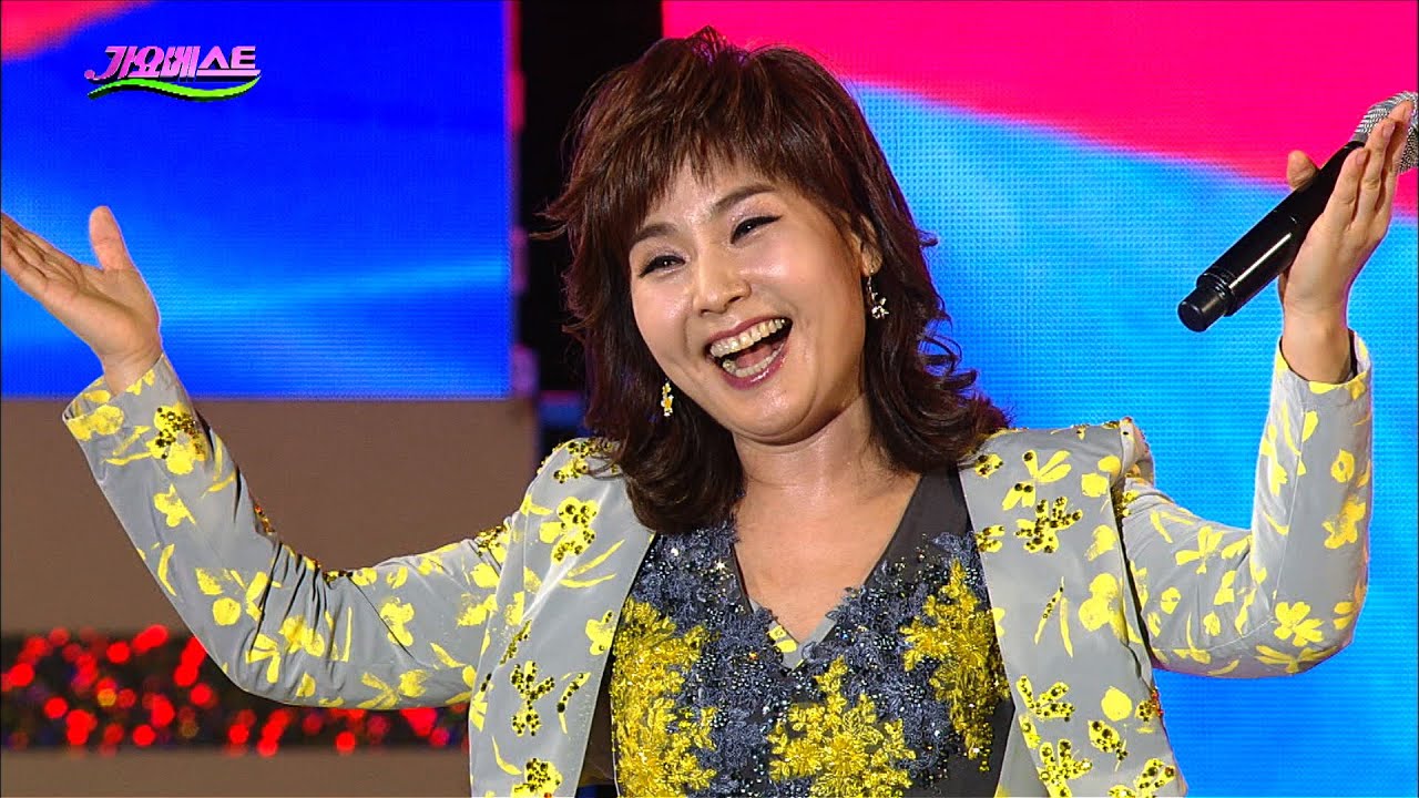 문연주 - 웃으며 삽시다 (가요베스트 485회 영양1부 #8)