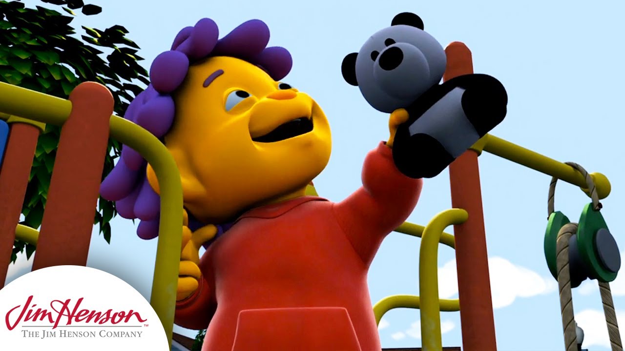Getting Ignatz to the Top of Mount Everest! | Sid the Science Kid | Jim Henson Company