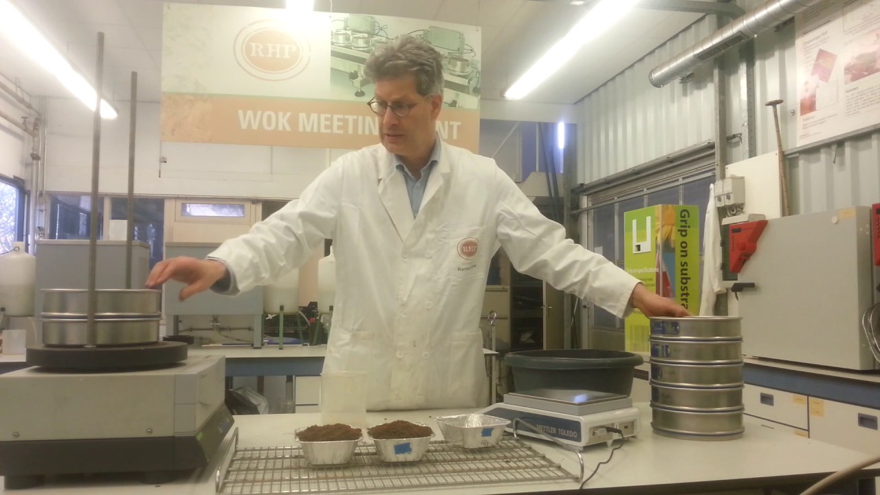 RHP instruction video analysis method - Sieve analysis of peat EN 15428