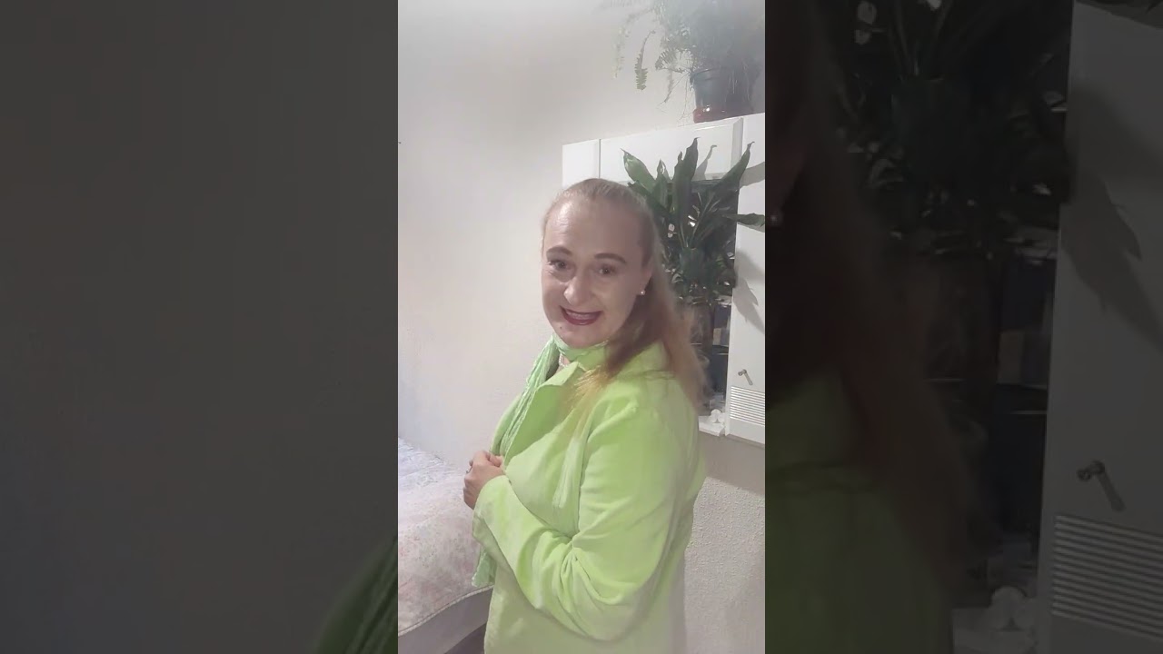  Жовте листя.