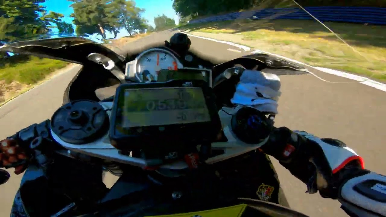 Friday Traffic ONBOARD Marcel Irnie Pacific Raceways BMW S1000RR | 2Fast SUPERPOLE