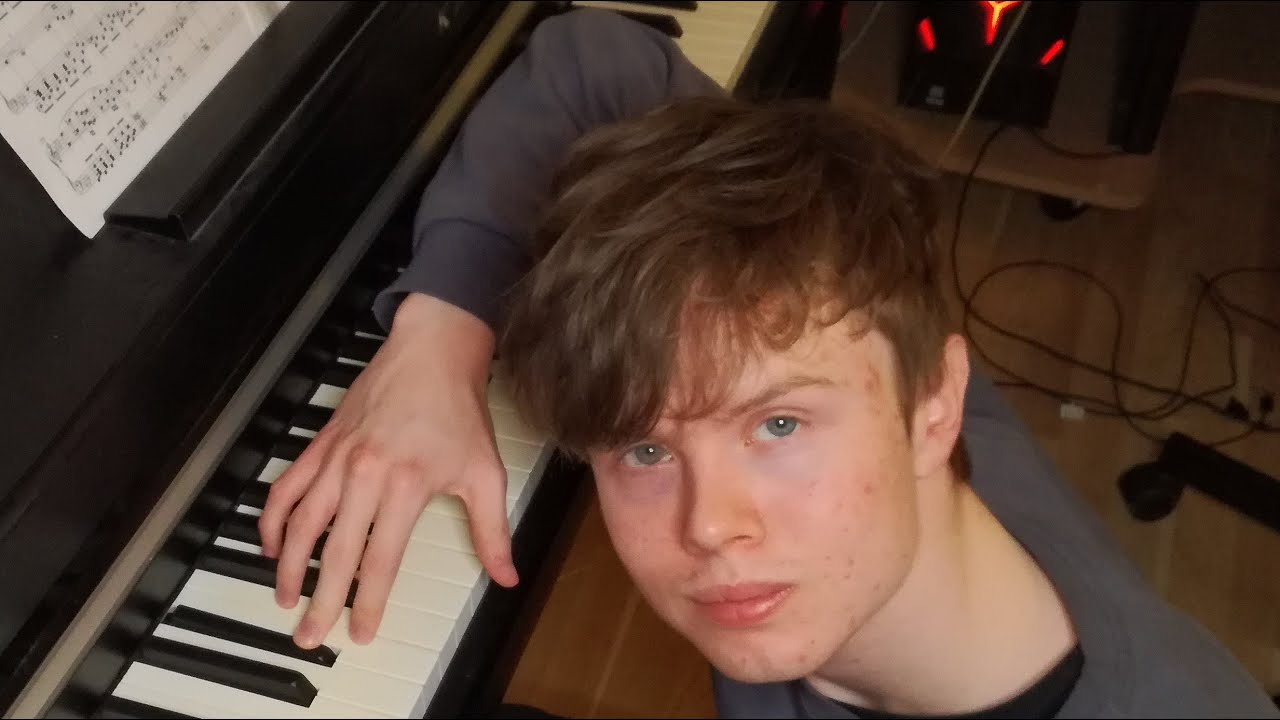 The 2 notes that scares everyone who hears it